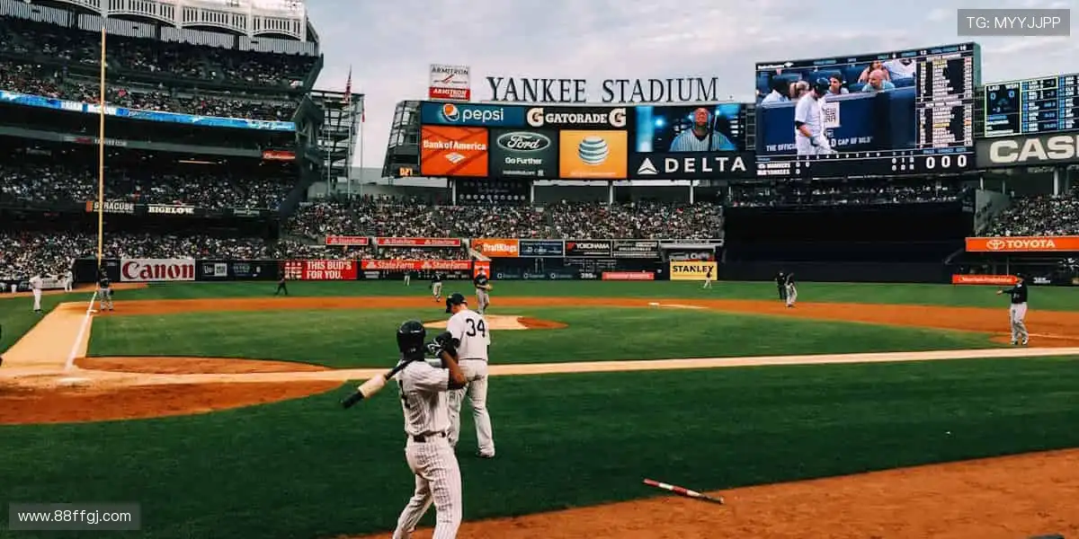 专业装备，轻松掌控赛场！🎾 品质与潮流，为你的热爱加冕！